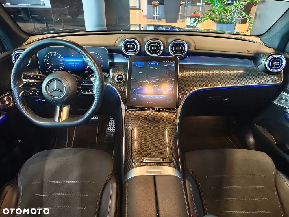 Mercedes-Benz GLC 220 d mHEV 4-Matic AMG Line - 11