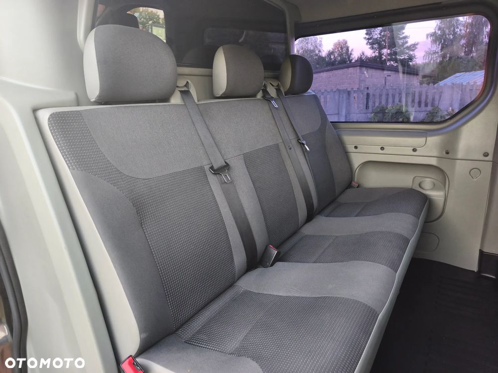 Opel VIVARO - 27