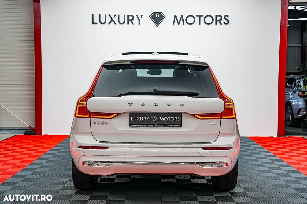 Volvo XC 60 Recharge T6 Twin Engine eAWD Inscription Expression - 9