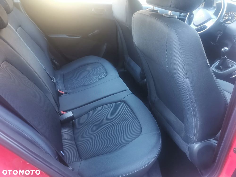 Hyundai i10 1.0 Premium - 11