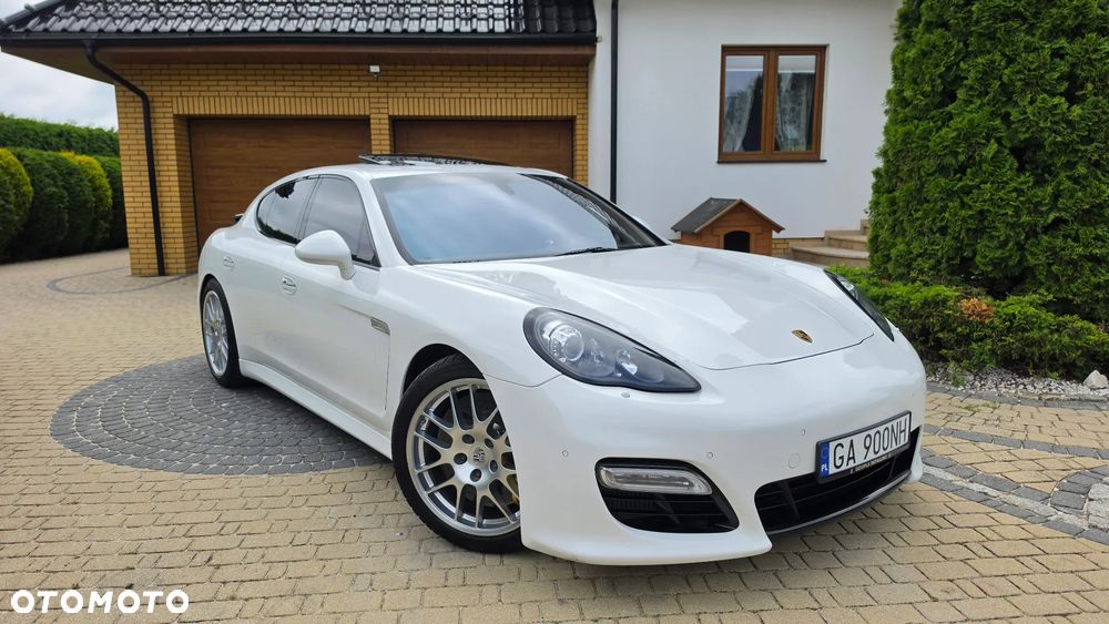 Porsche Panamera - 14