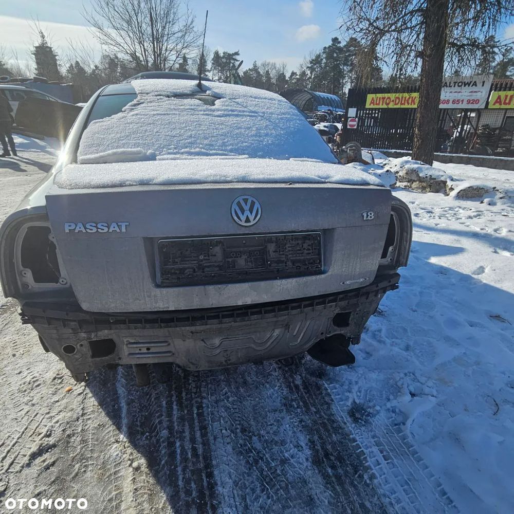 VOLKSWAGEN PASSAT B5 FL (2002) SEDAN 1,8 B 110 kW / 150 KM - 5