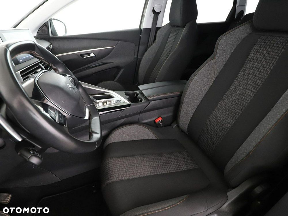 Peugeot 5008 1.2 PureTech Active S&S EAT6 - 13