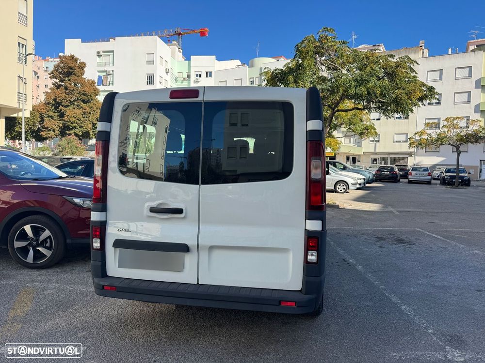 Opel Vivaro - 6