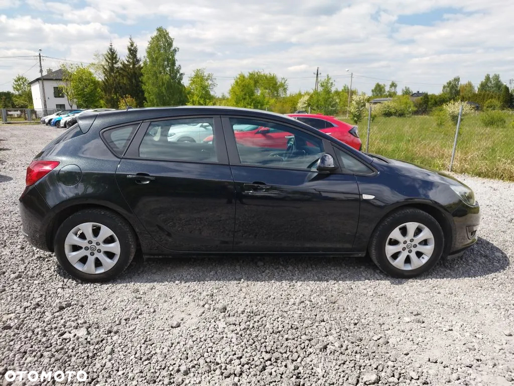 Opel Astra 1.4 EcoFLEX Design Edition - 8