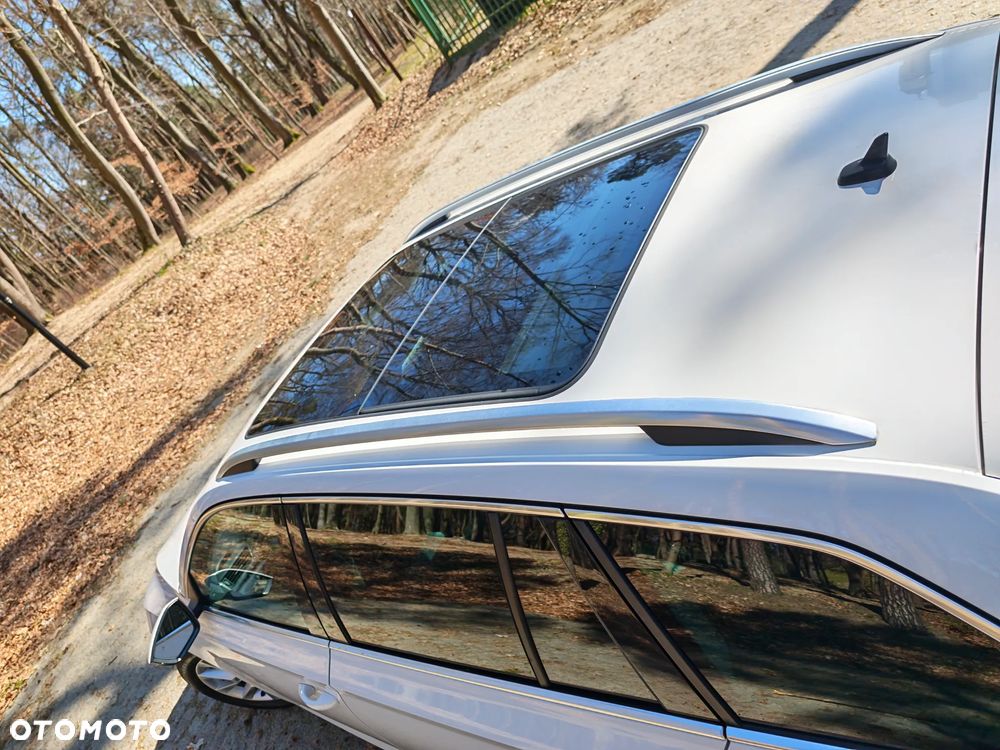 Skoda Superb 2.0 TDI Ambition DSG - 10