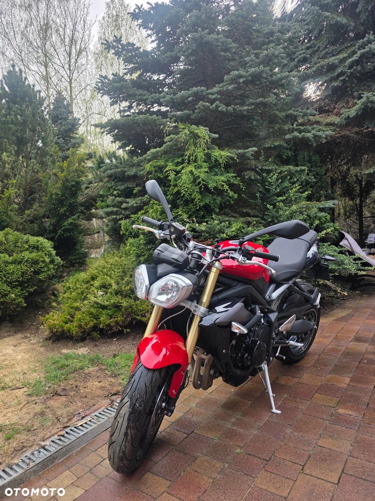 Triumph Street Triple - 2