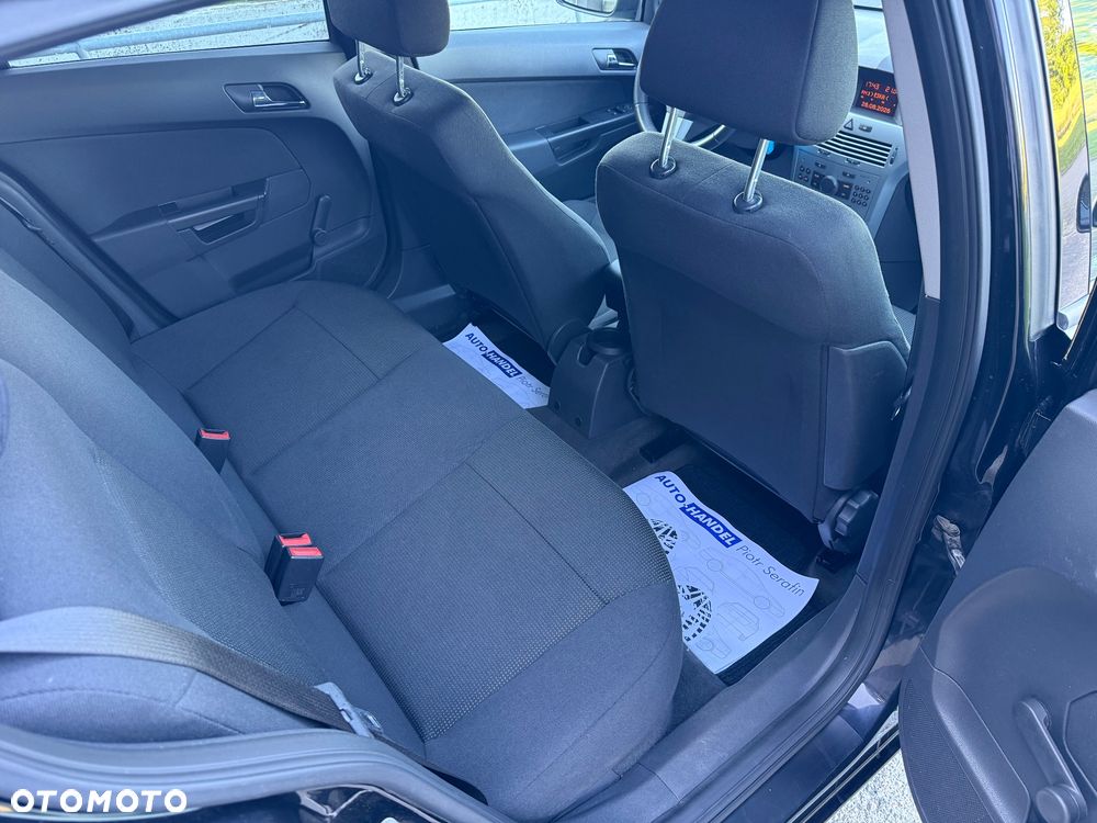 Opel Astra - 23