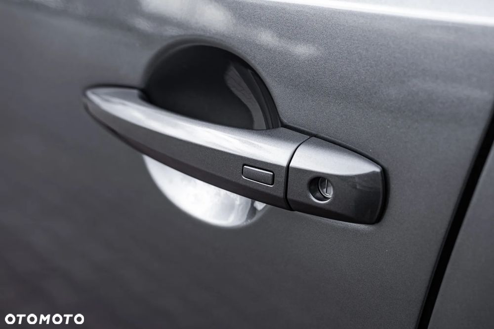 Nissan Qashqai 1.3 DIG-T N-Connecta - 17