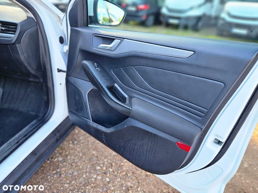 Ford Focus 1.5 EcoBlue SCR Trend - 26