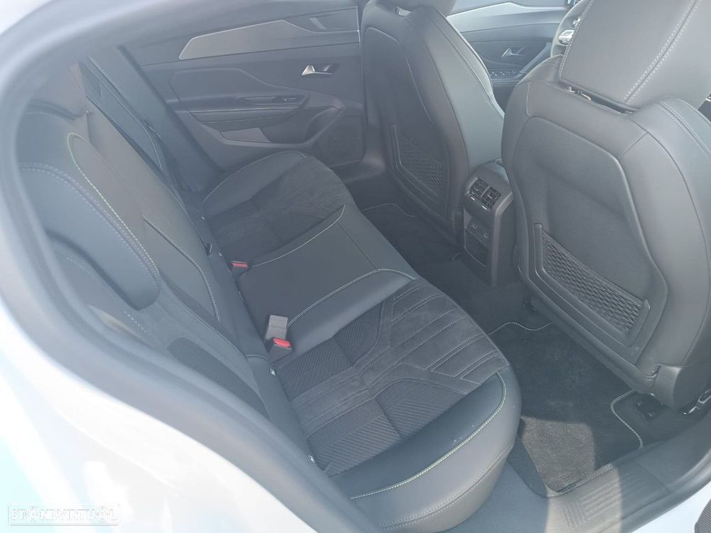 Peugeot E-408 58 kWh GT - 7