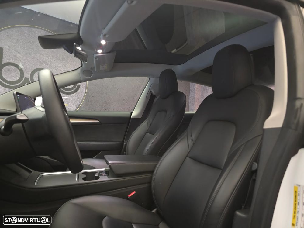 Tesla Model 3 Standard Range Plus RWD - 14