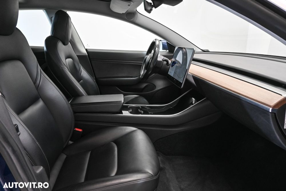 Tesla Model 3 Langstreckenbatterie Allradantrieb Dual Motor - 14