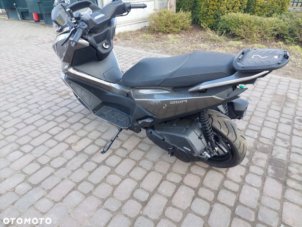 Kymco Skytown - 3