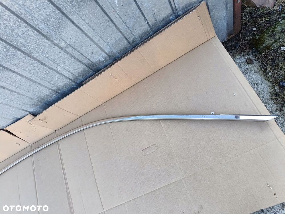 peugeot 3008 ii 17r- listwa dachowa chrom prawa kpl 9814047277 9814047277 - 2