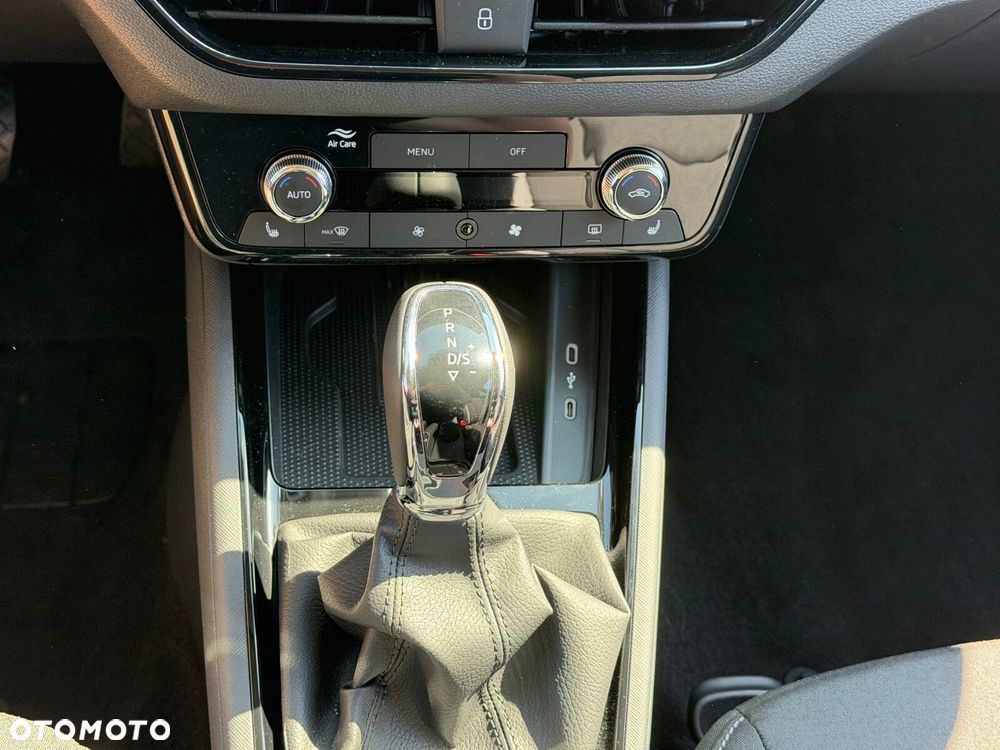 Skoda Scala 1.0 TSI Drive DSG - 16