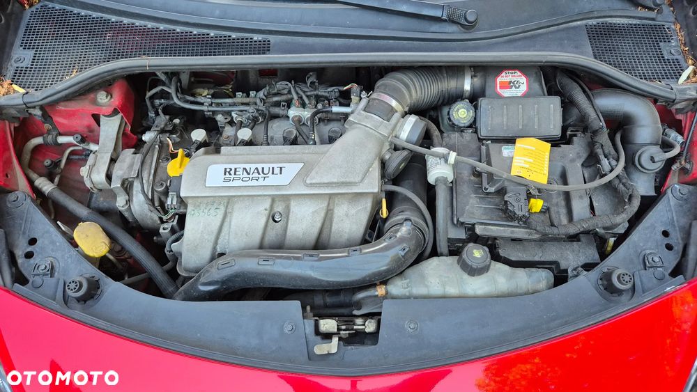 Renault Clio 2.0 16V Sport - 14