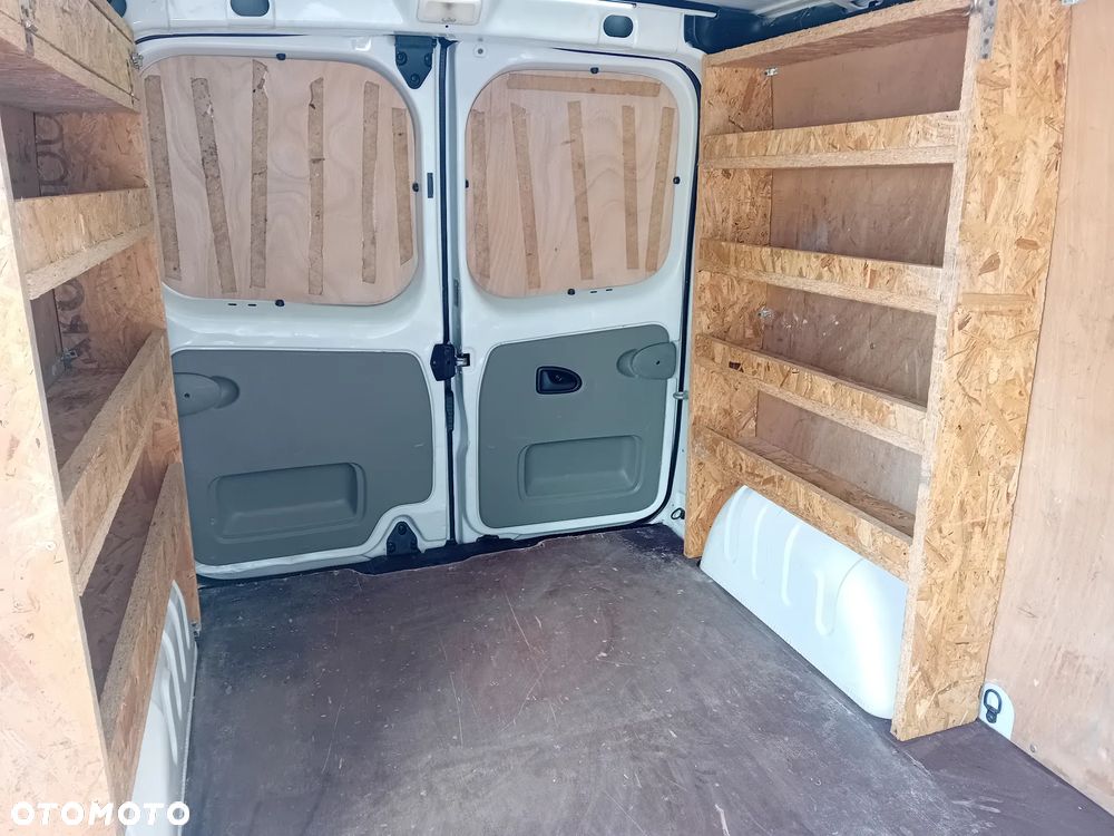Opel Vivaro - 13