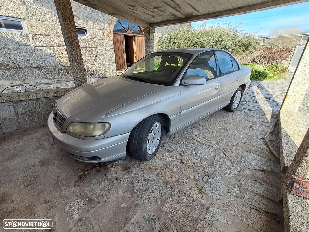Opel Omega 2.2 Elegance - 4
