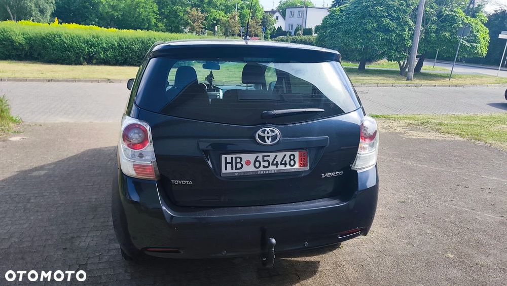 Toyota Verso 2.0 D-4D Executive - 30