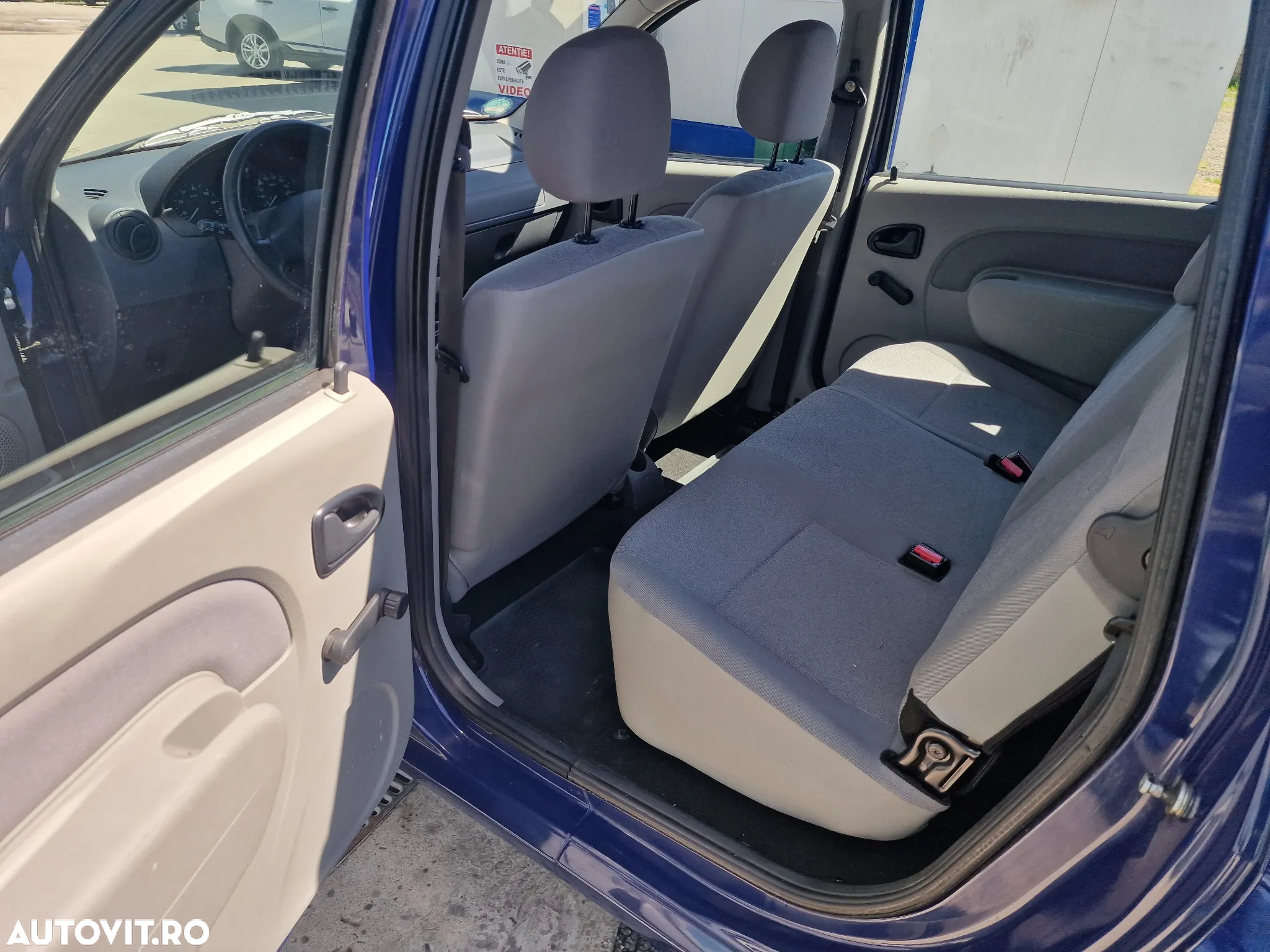 Dacia Logan MCV 1.4 - 5