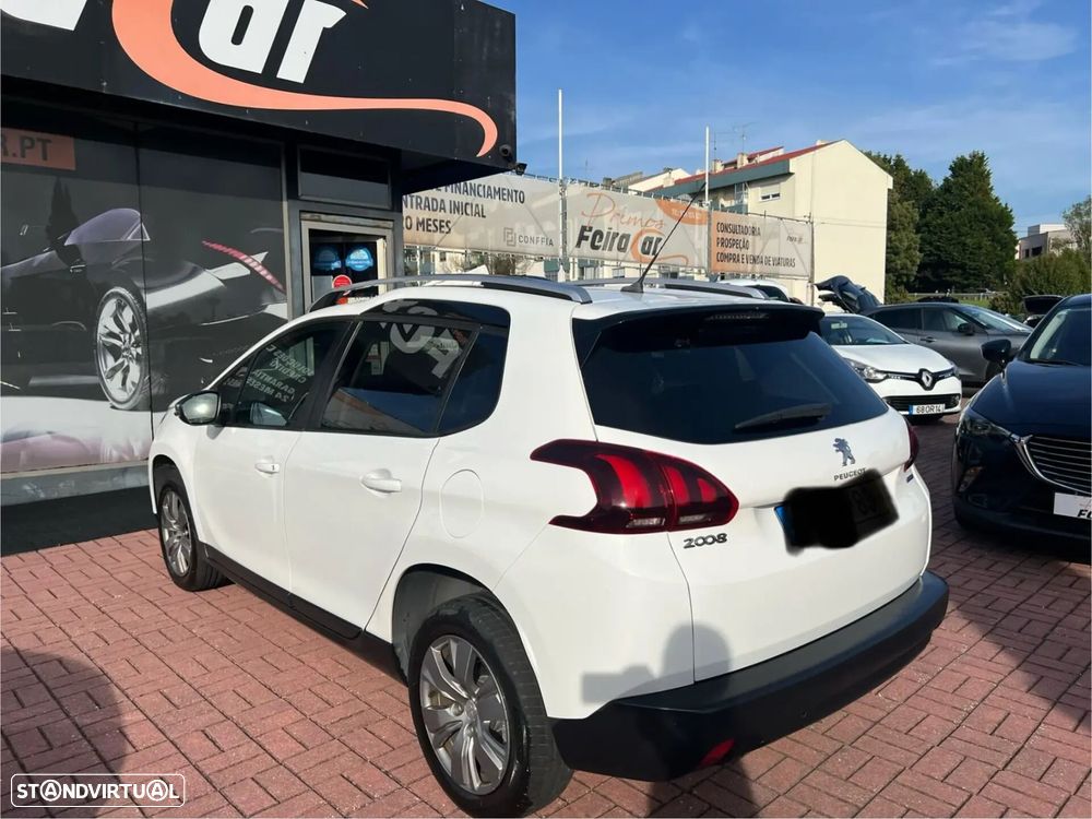 Peugeot 2008 - 25