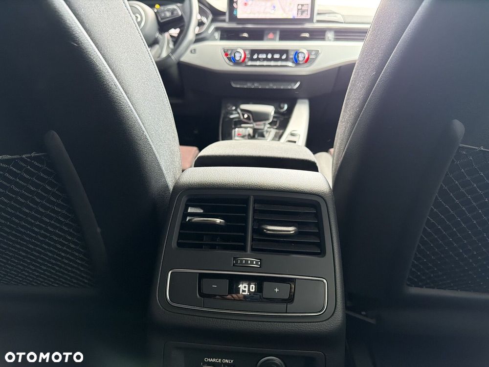 Audi A4 Avant - 23