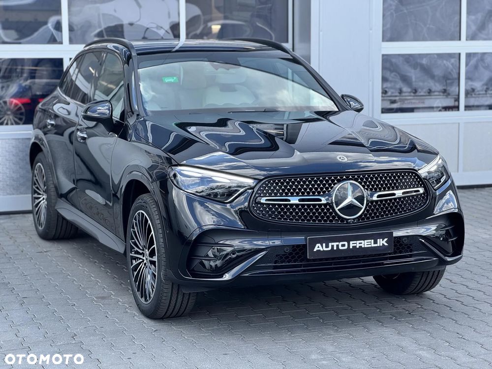 Mercedes-Benz GLC 300 e PHEV 4-Matic AMG Line - 6