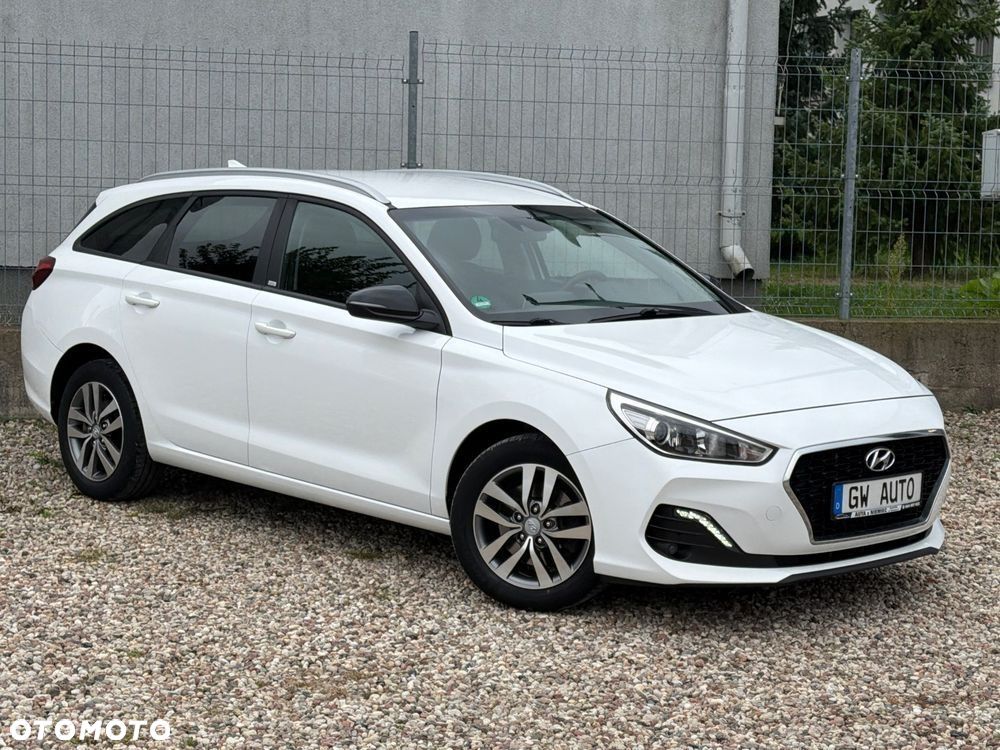Hyundai i30 1.6 CRDI DCT EDITION 30 - 3
