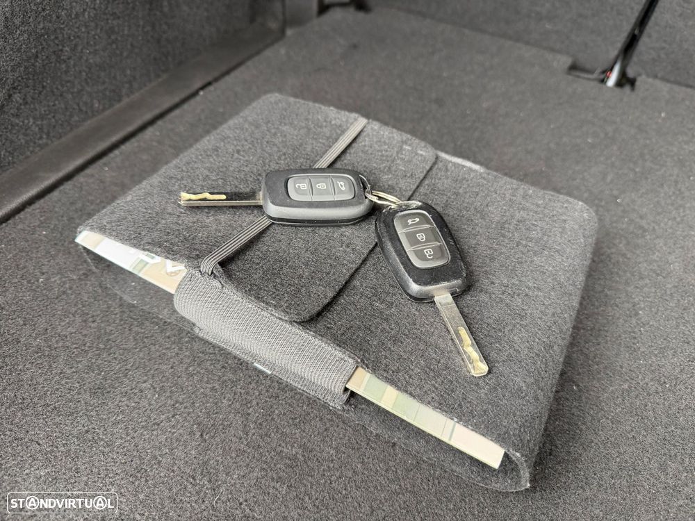 Dacia Sandero - 34