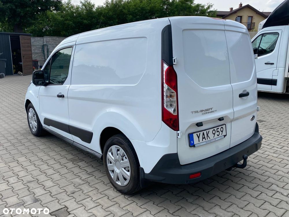 Ford CONNECT - 7