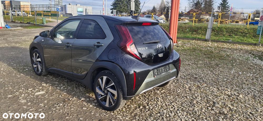 Toyota Aygo X 1.0 VVT-i Executive CVT - 7
