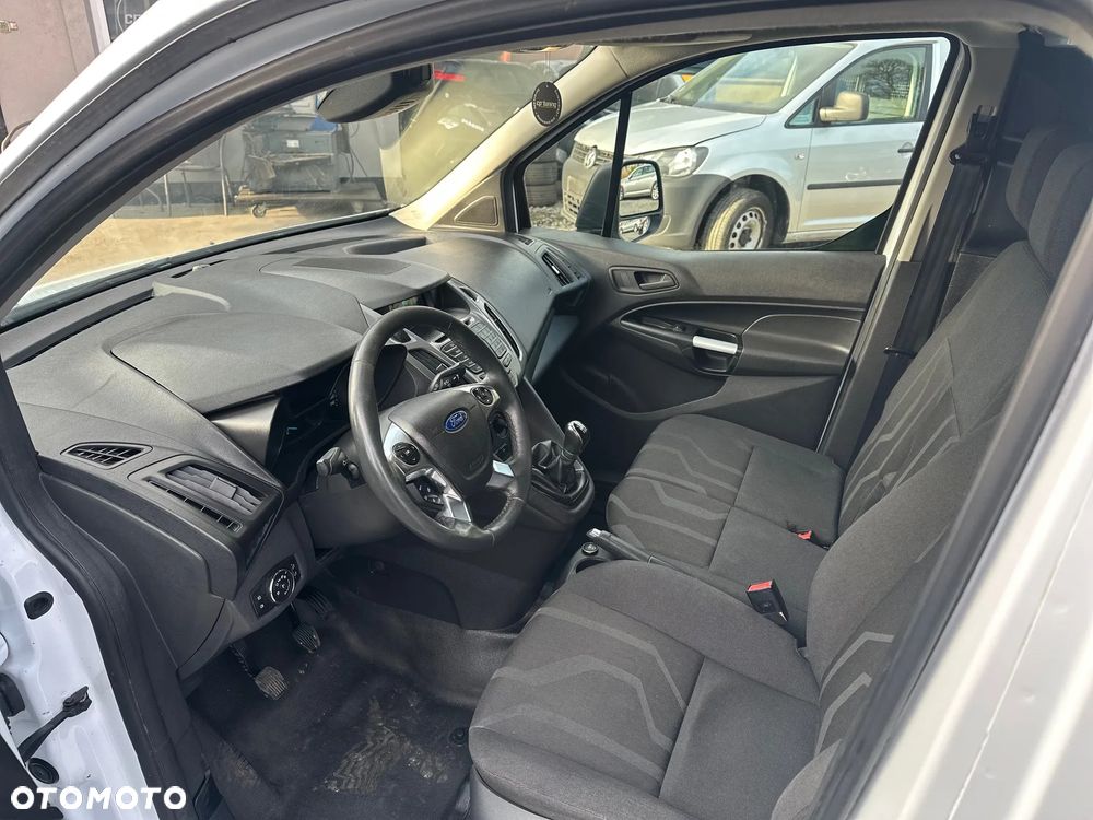 Ford Transit Connect - 12