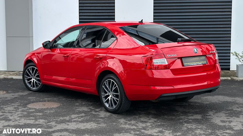 Skoda Octavia 2.0 TDI Green tec DSG Elegance - 3