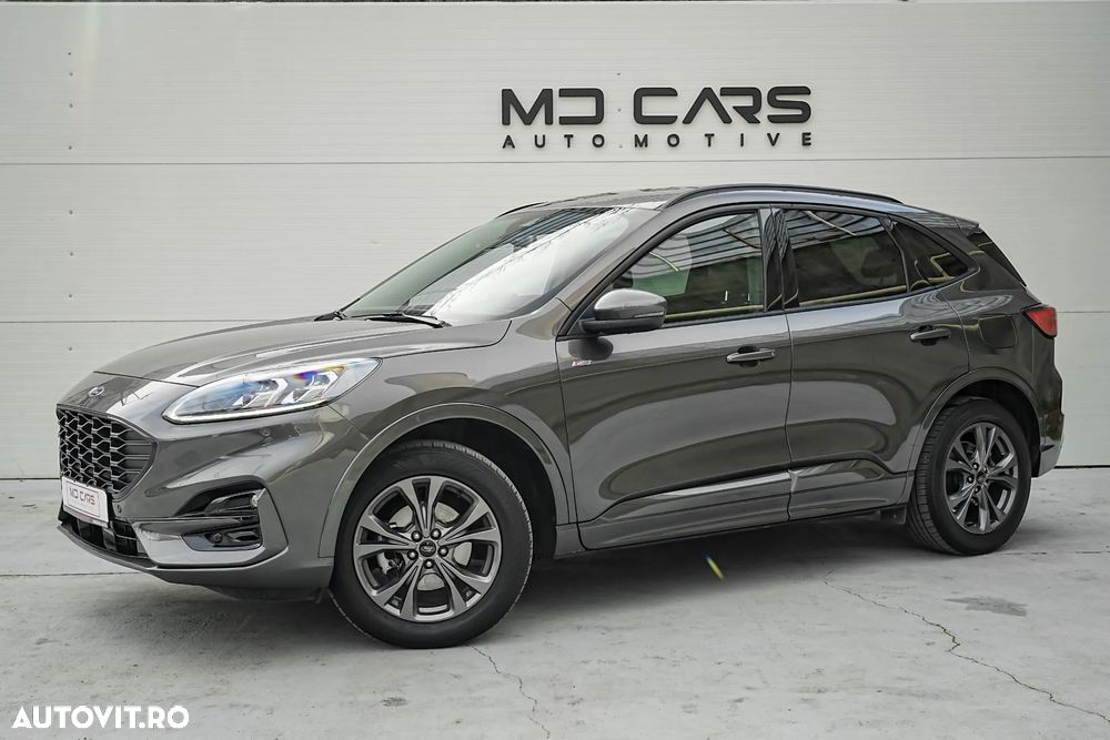 Ford Kuga 2.5 Duratec FHEV 4x4 ST-LINE X - 23