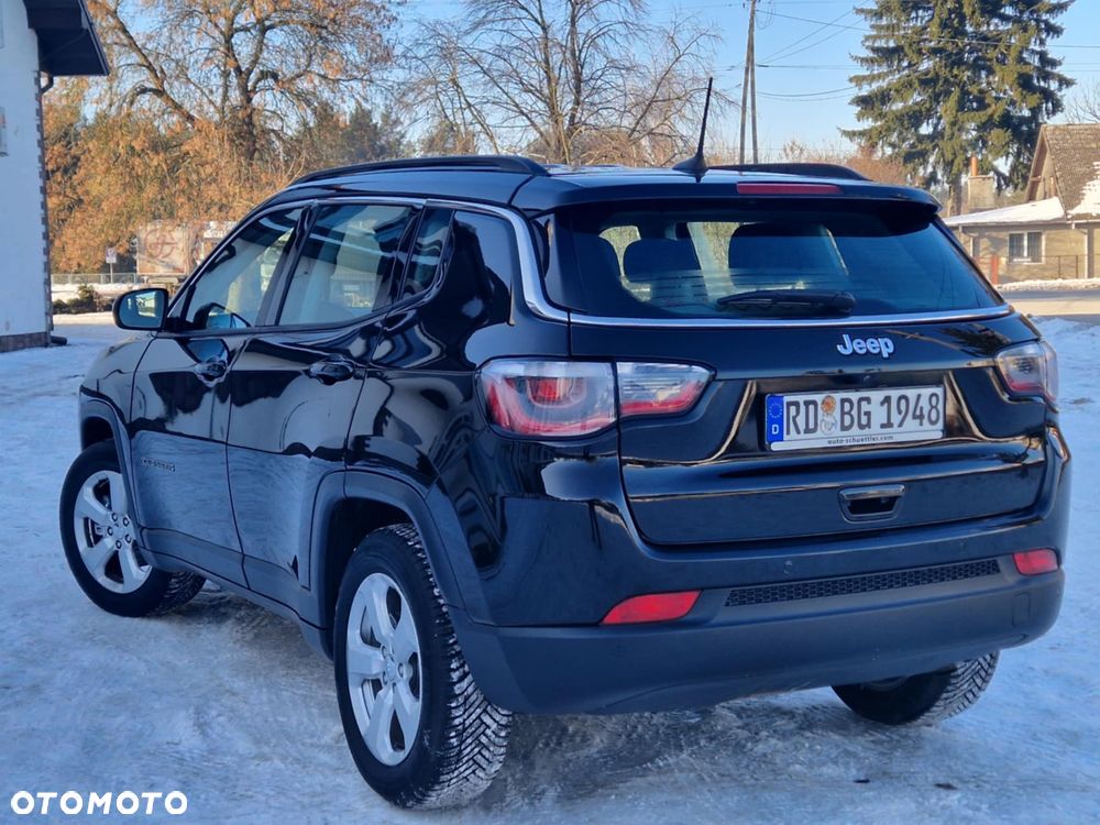 Jeep Compass 1.4 MultiAir Longitude - 26