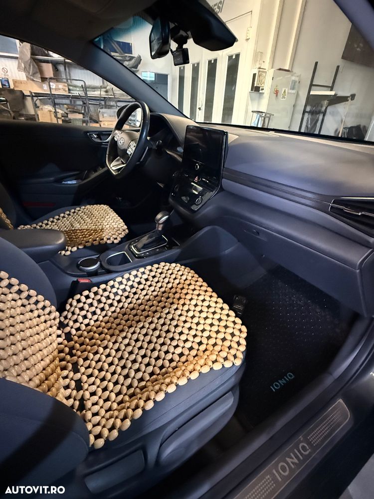 Hyundai IONIQ 1.6 141CP Exclusive - 9