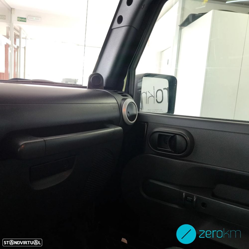 Jeep Wrangler Unlimited - 14