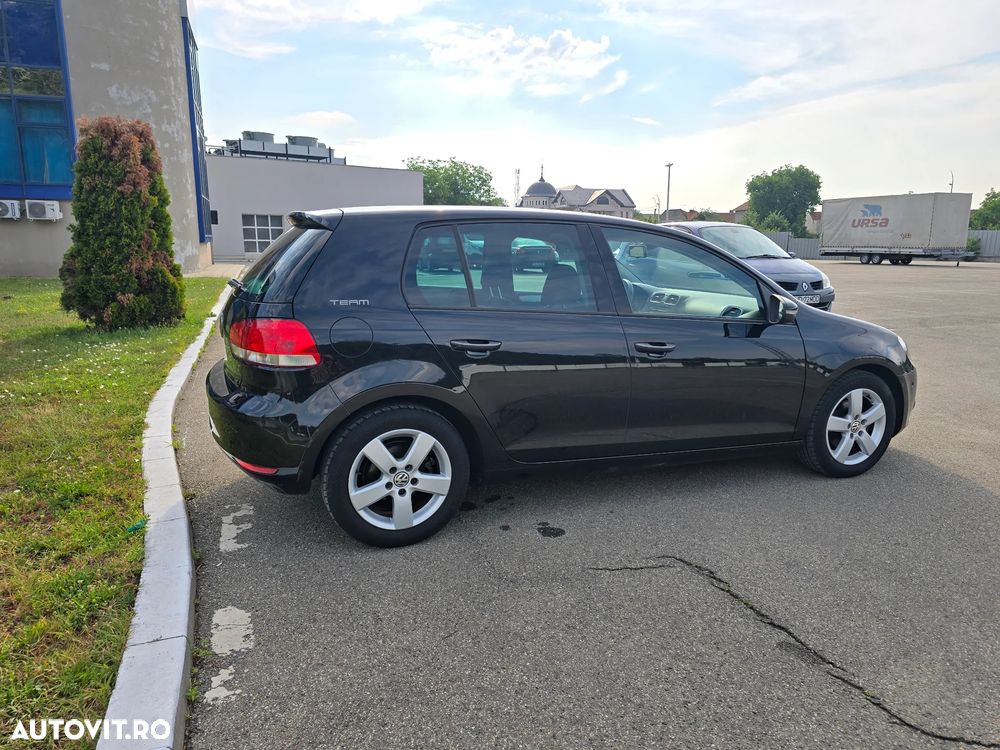 Volkswagen Golf - 4