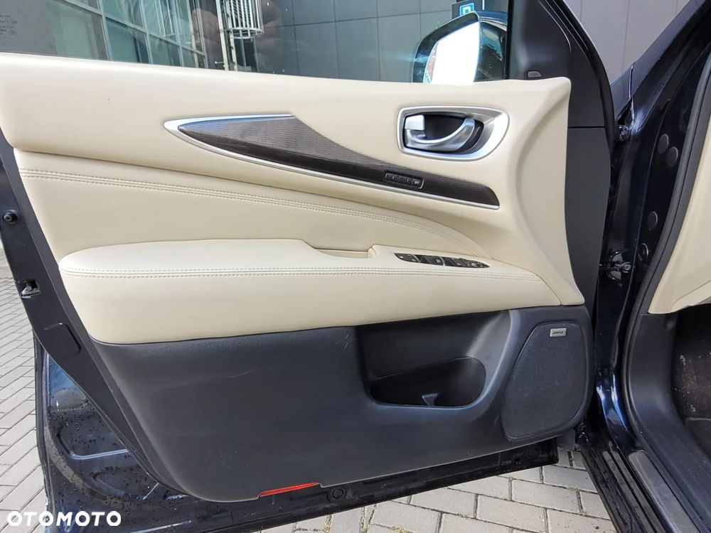 Infiniti QX60 3.5 Hi-Tech - 16