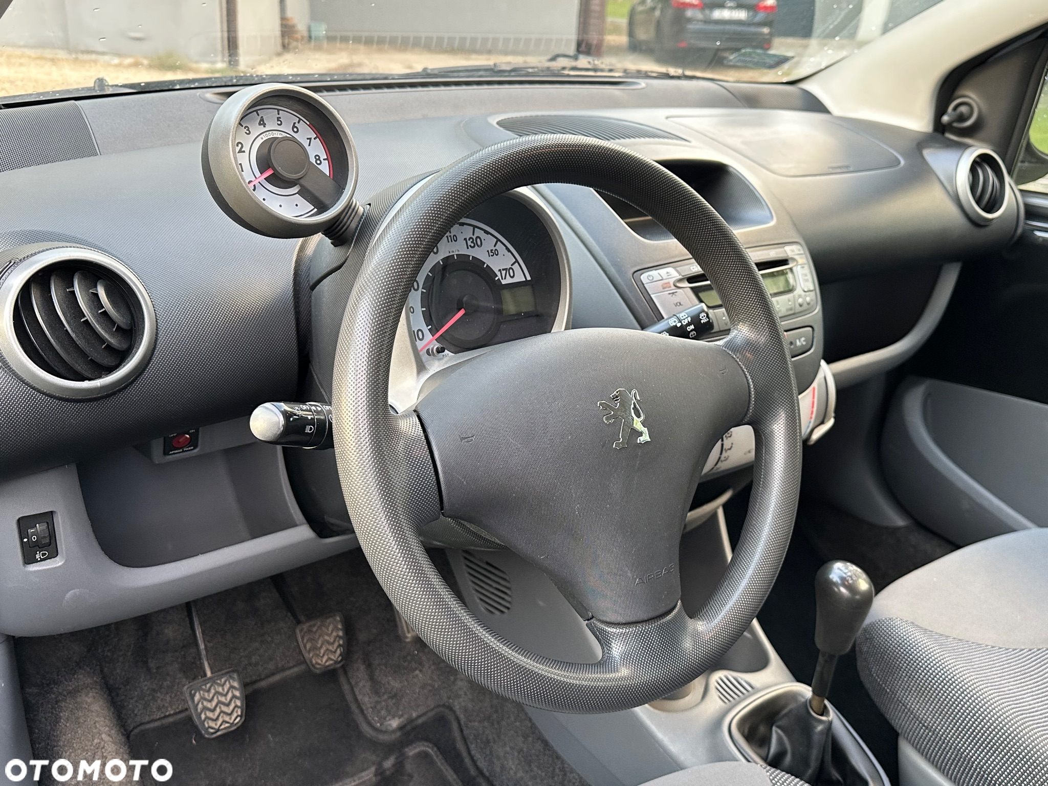 Peugeot 107 1.0 U Move - 8