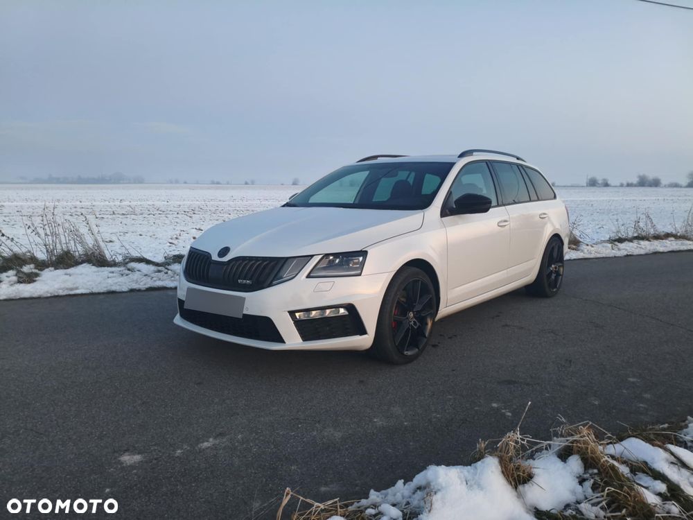 Skoda Octavia 2.0 TDI 4x4 DSG RS - 1