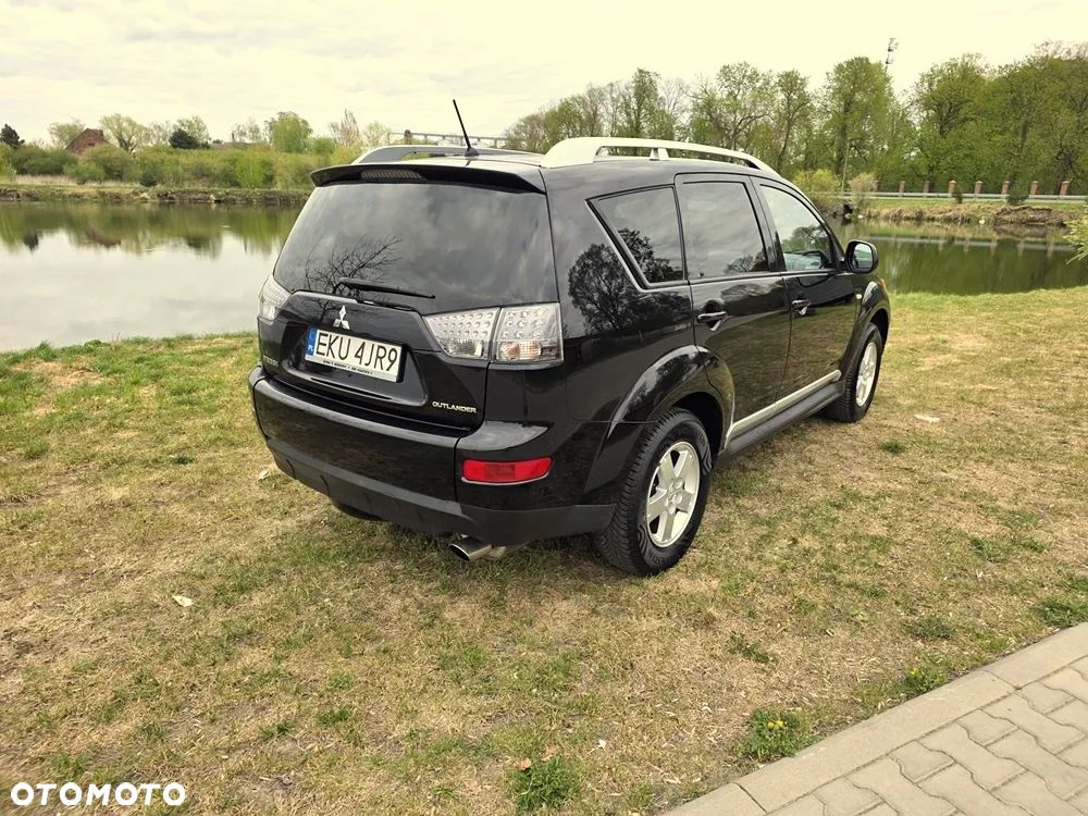 Mitsubishi Outlander 2.4 Intense - 3