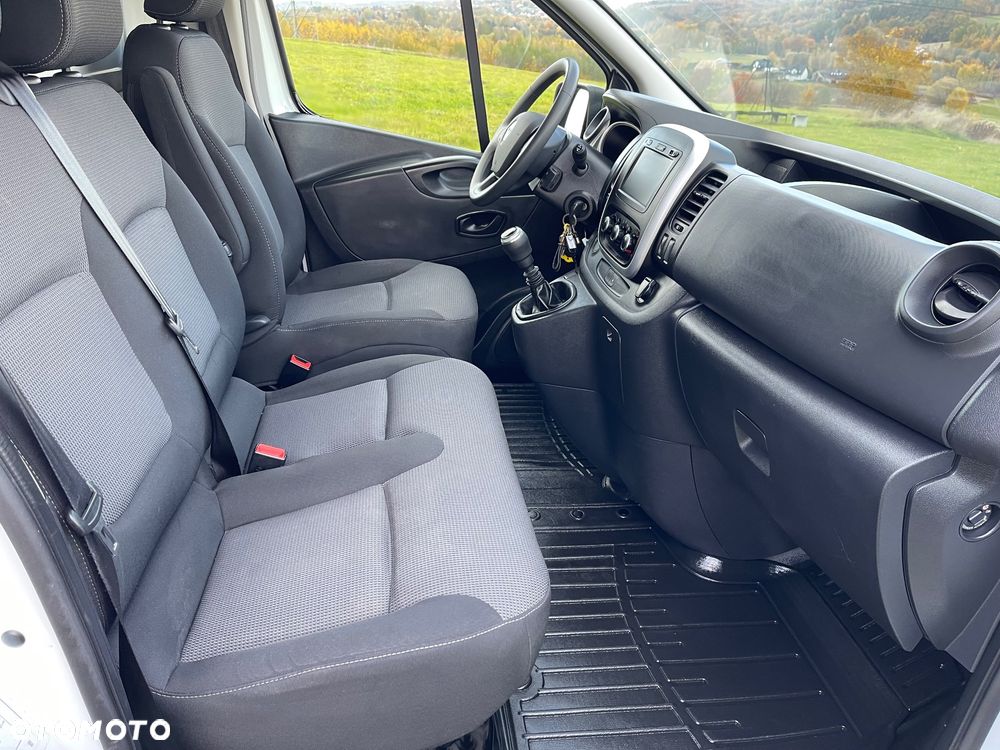Renault Trafic - 40
