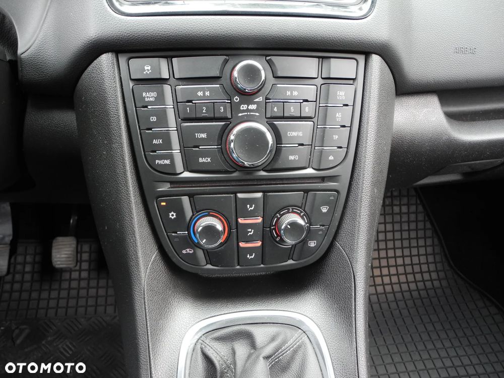 Opel Meriva - 10