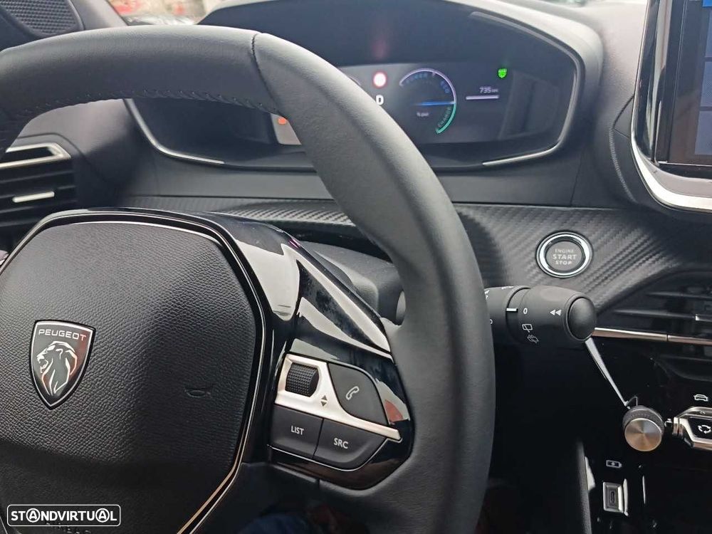 Peugeot e-2008 54 kWh Allure - 12