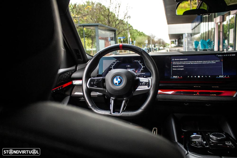 BMW i5 M60 xDrive Pack Desportivo M Pro - 46