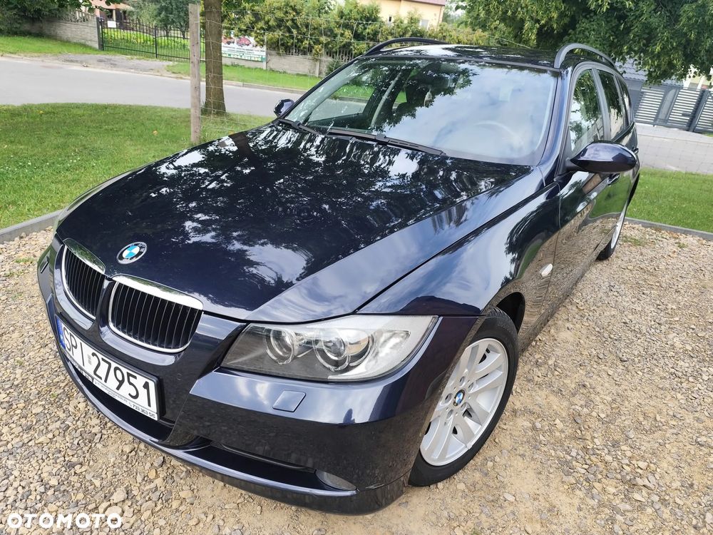 BMW Seria 3 320d DPF - 1
