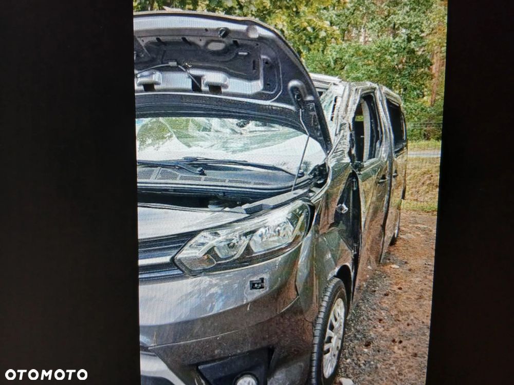 Toyota Proace Verso - 12