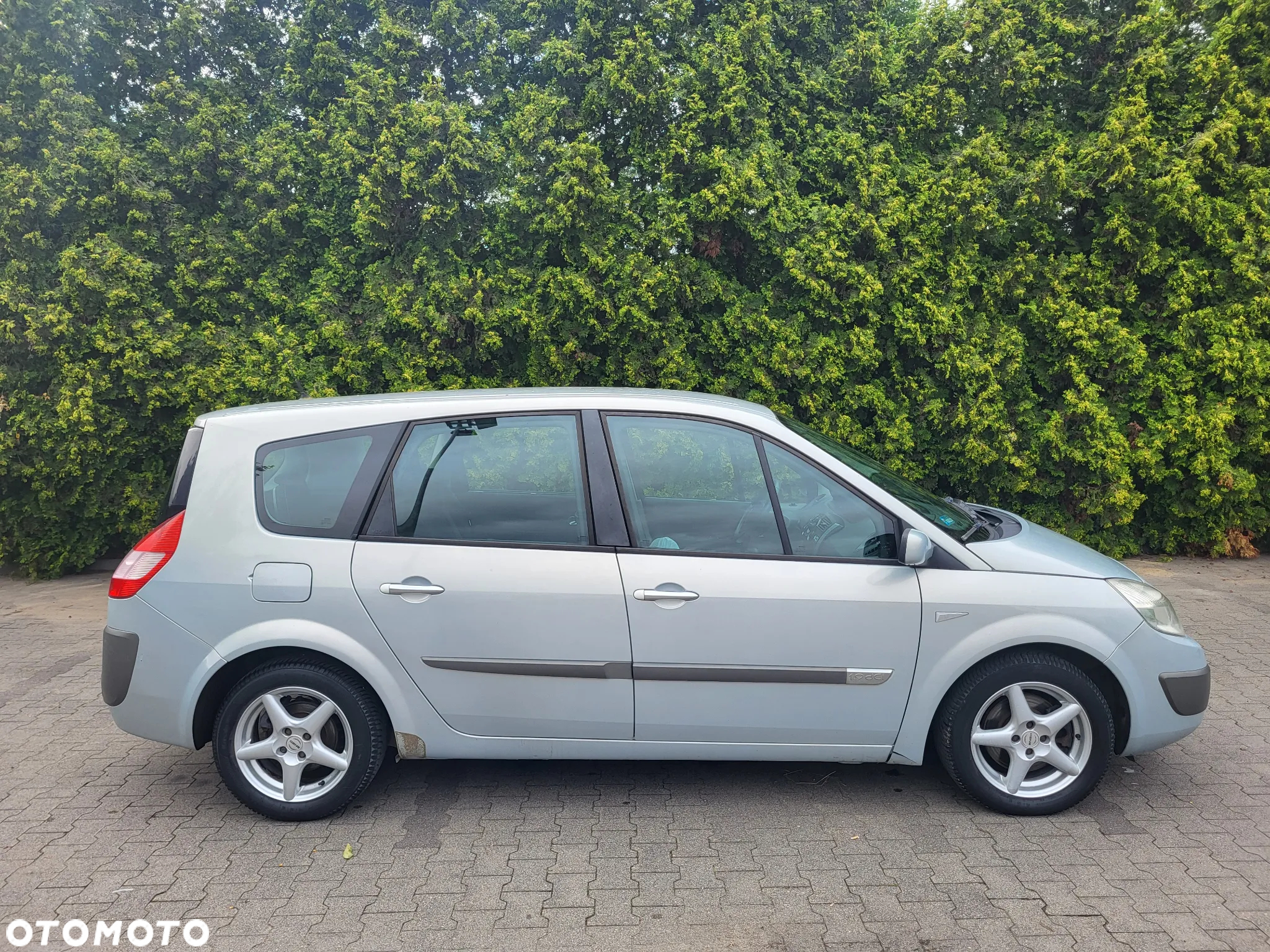 Renault Grand Scenic Gr 1.9 dCi Confort Privilege - 6